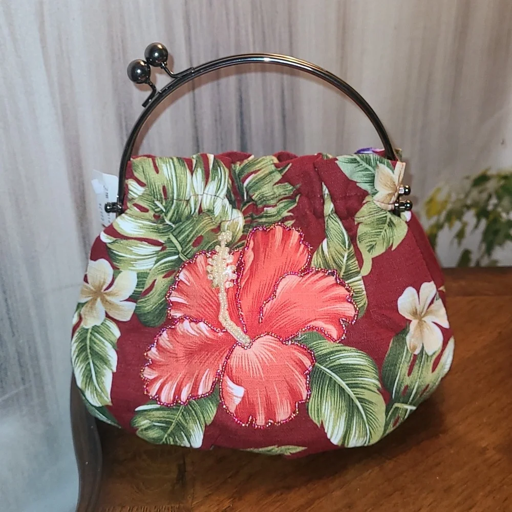 Ky's unique vintage Hawaiian bright beaded hibiscus floral clutch hand bag